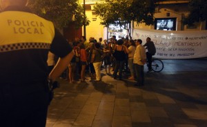 PROTESTA ERE AYUNTAMIENTO DE JEREZ PELAYO ENCERRADA