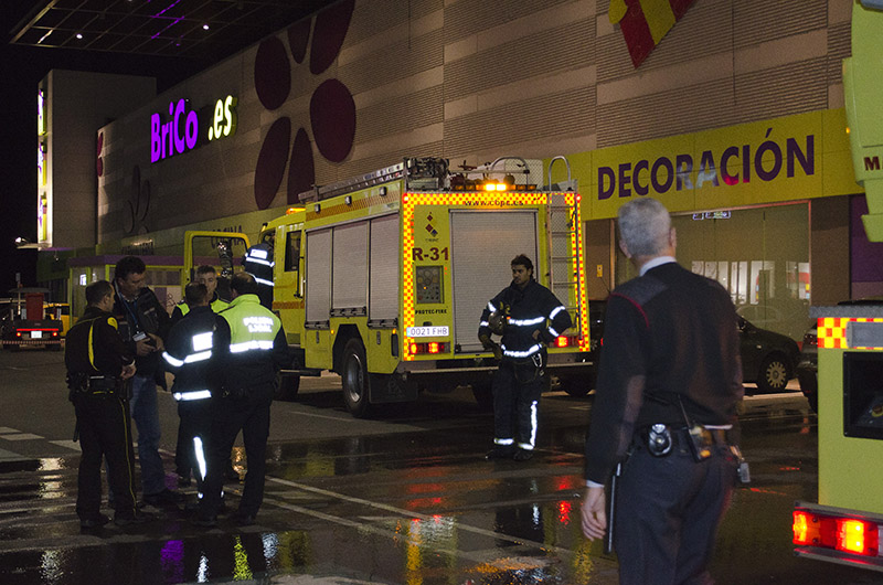 BOMBEROS