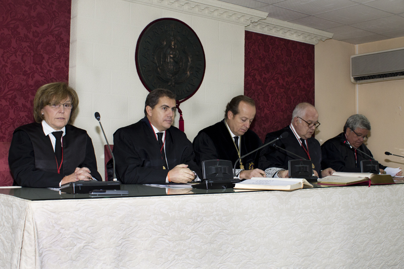 IVANCARO_ACTO-COLEGIO-ABOGADOS-30112012_1