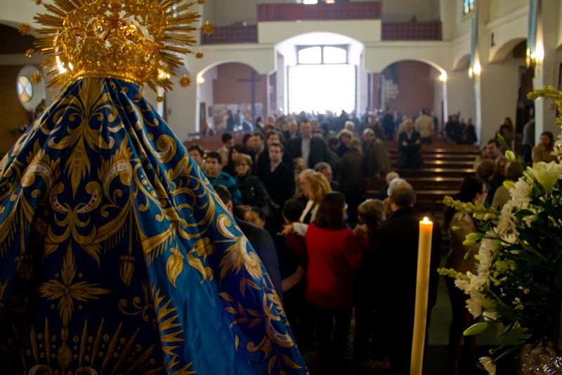 I.CARO - Nuestra Señora de la Concepción Coronada - Viñas