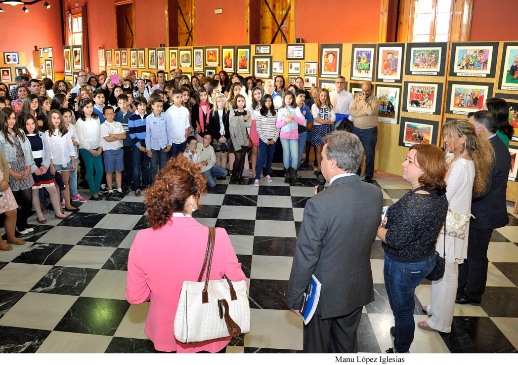 Lidia Menacho y Antonio Real asisten inaug expo Botero CEIP