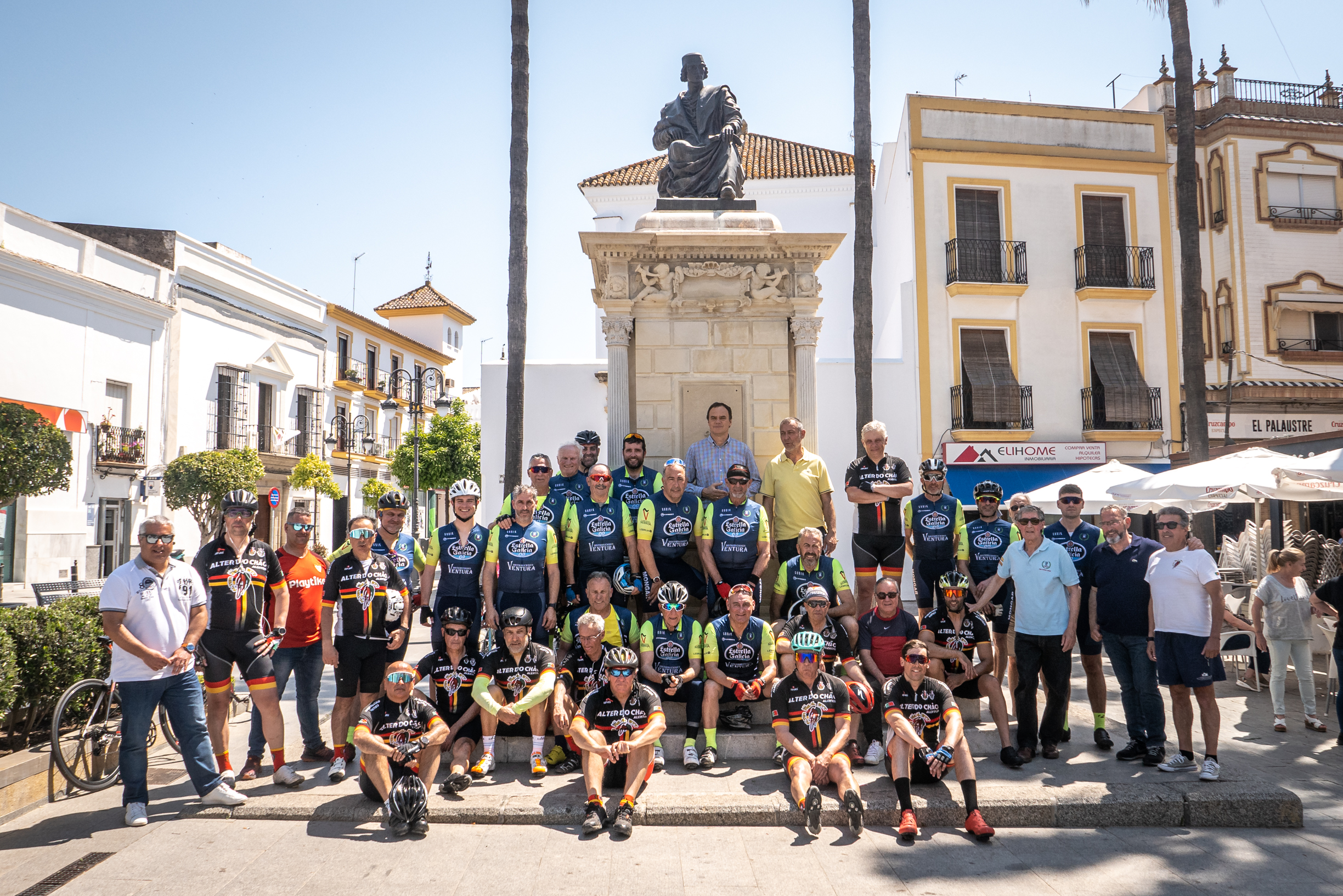 Concluye con éxito la ruta nebrisense en bici organizada con motivo del Año Cultural Nebrija