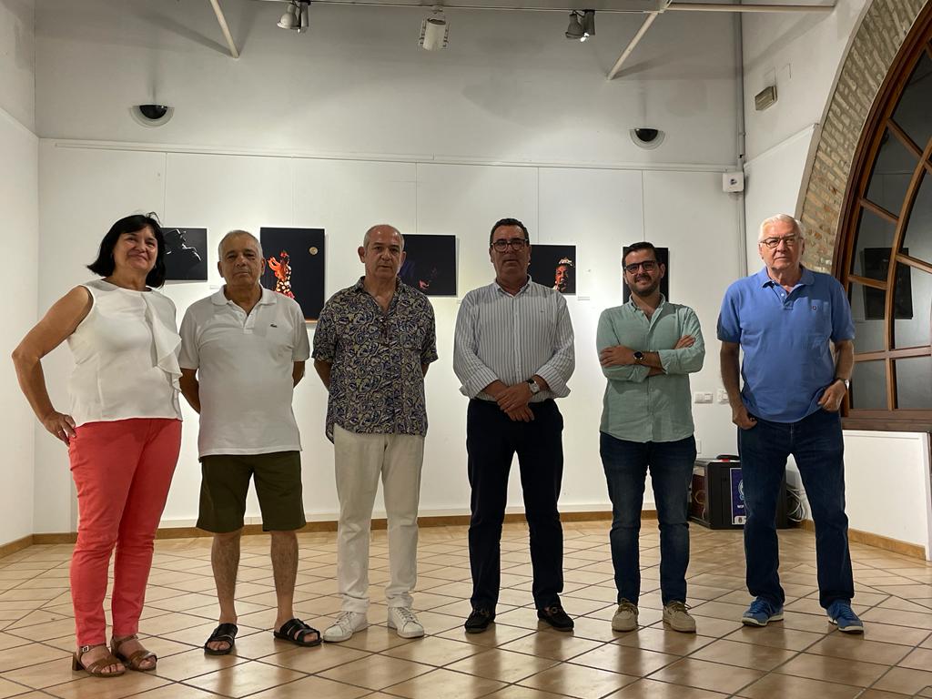 La exposición ‘Flamenco por Naturaleza’ ya se puede visitar en el marco de la Caracolá