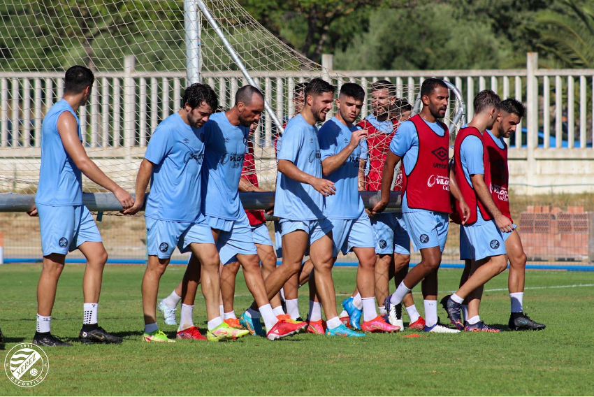 El Xerez Deportivo iniciará el curso con un mínimo de 14 fichajes y 8 partidos amistosos
