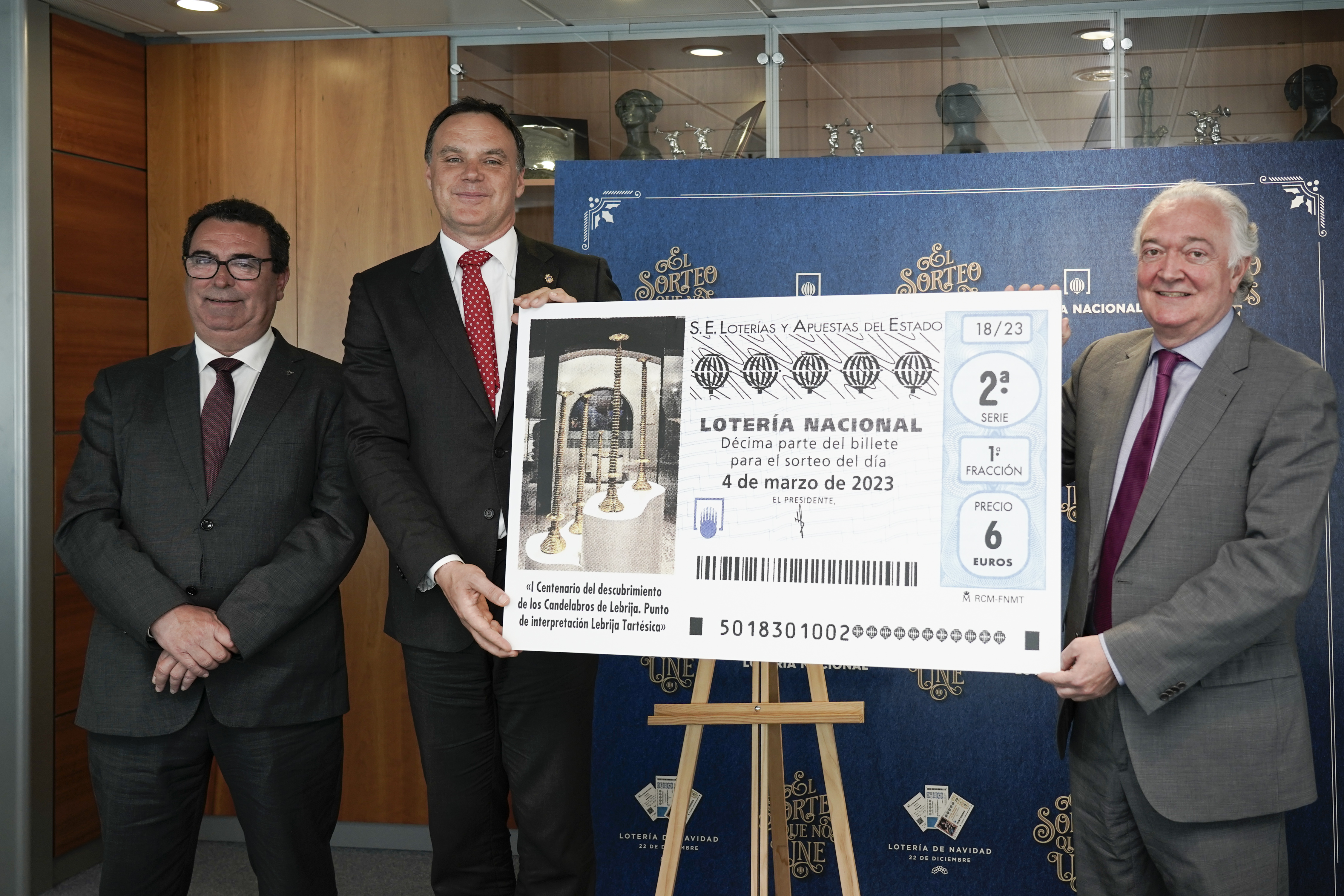 El I Centenario de la aparición de los Candelabros, en el décimo de Lotería Nacional del 4 de marzo